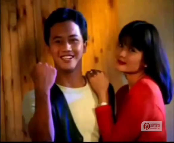 Model iklan minuman berenergi bareng Roy Marten kini jadi hot daddy di usia 50, 9 potret terbarunya