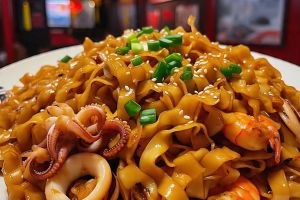 7 Resep kwetiau goreng seafood ala restoran Chinese Food, praktis dan bikin nagih