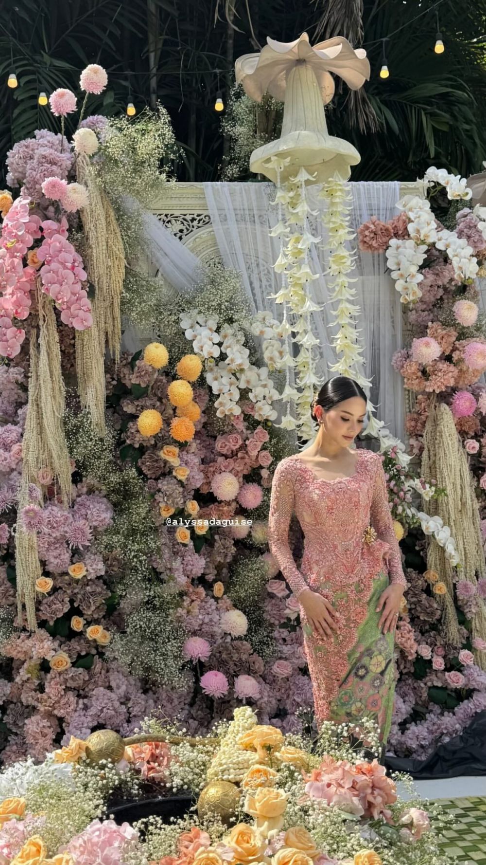 9 Detail makeup Alyssa Daguise saat pengajian hingga siraman, anggun dengan gaya bold dan fresh pink