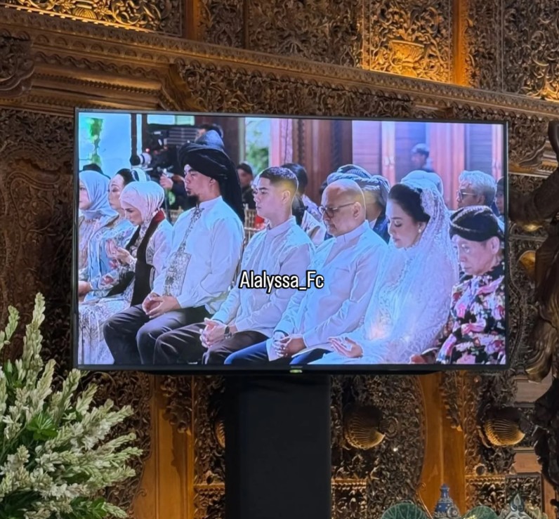 9 Potret momen Al Ghazali sungkem ke Maia Estianty jelang nikah, bikin terharu