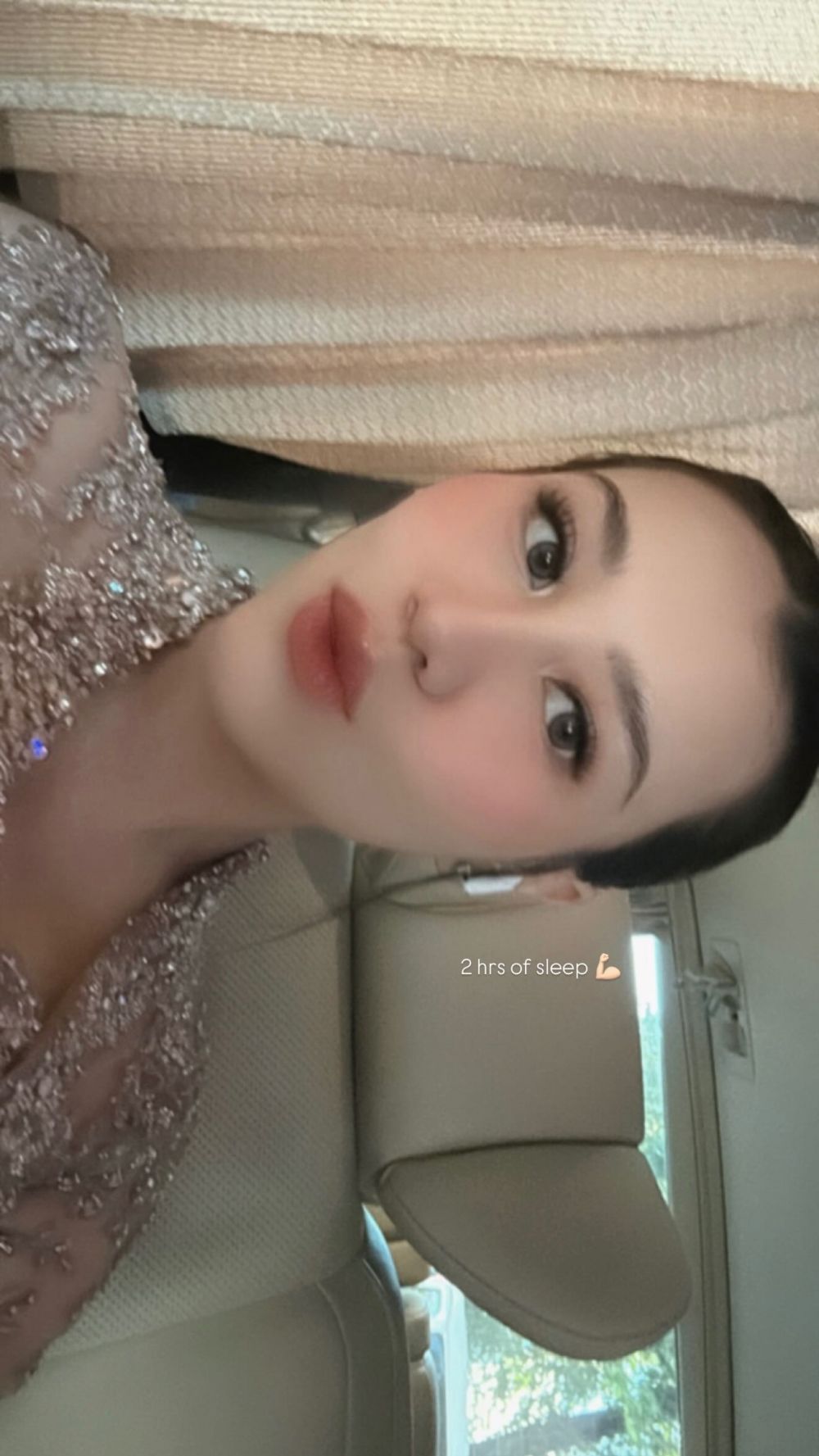 Baru tidur 2 jam, intip detail makeup Aaliyah Massaid saat hadiri nikahan Al Ghazali