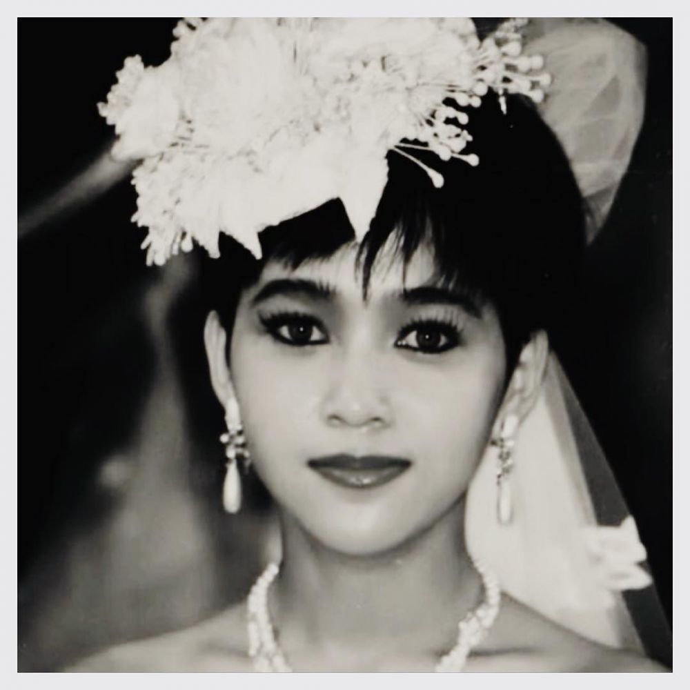 Potret masa mudanya sepintas mirip Fuji, intip 11 potret lawas Maia Estianty, senyum manisnya awet