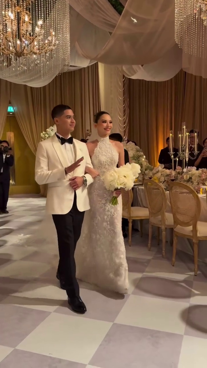 Suasana khidmat hingga menangis haru, ini 9 potret intimate dinner party Al Ghazali dan Alyssa Daguise