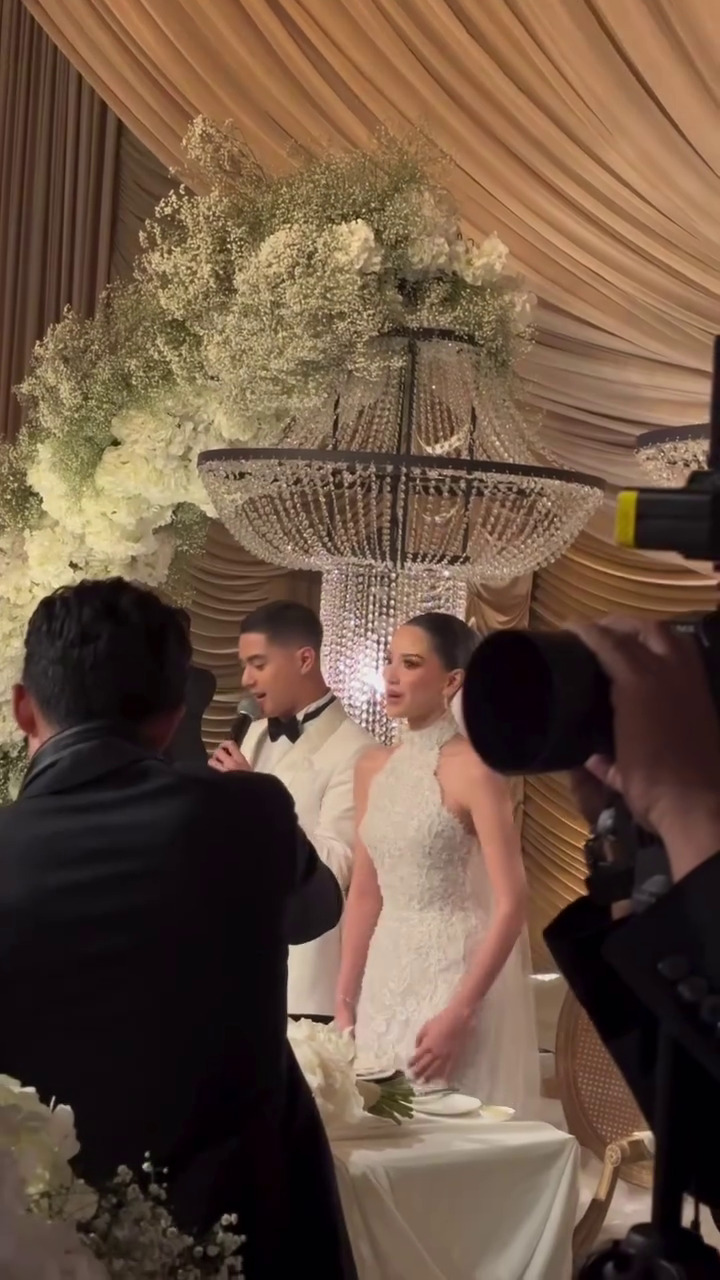 Suasana khidmat hingga menangis haru, ini 9 potret intimate dinner party Al Ghazali dan Alyssa Daguise