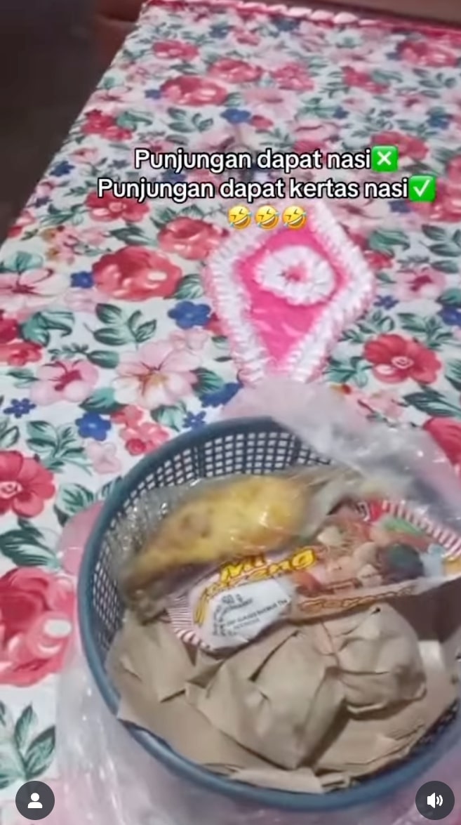 Momen cowok dapat nasi punjungan tapi nasinya ketinggalan, kenali apa itu nasi punjungan khas Jateng