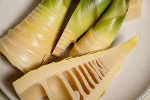 Cara ampuh hilangkan rasa pahit dan bau rebung, biar masakan makin mantap