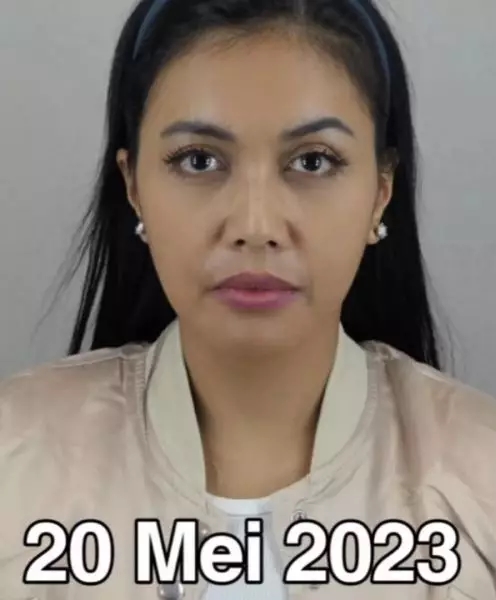 9 Potret transformasi Denada usai oplas di Thailand, hidung mancungnya bikin pangling