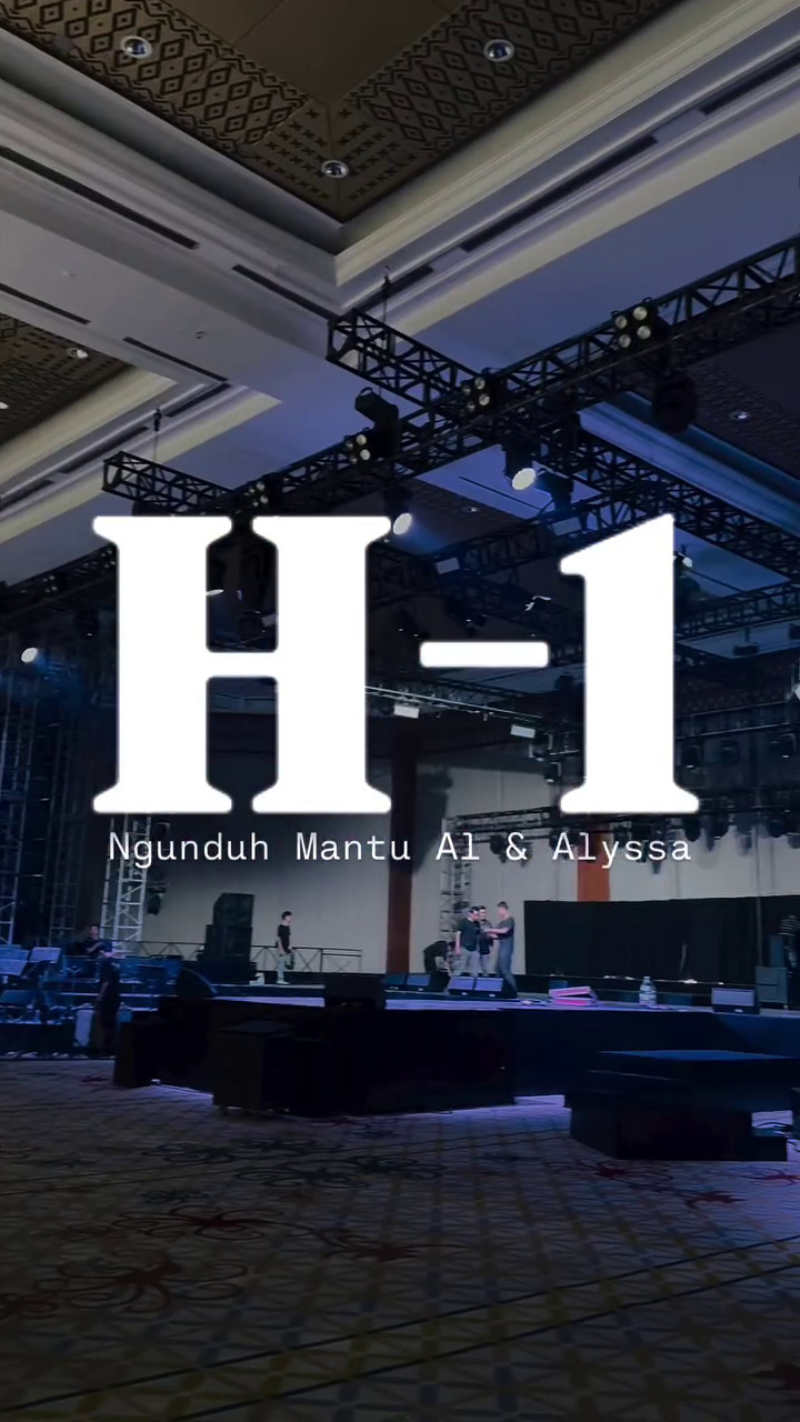 Mulan Jameela spill venue dengan panggung megah acara ngunduh mantu Al Ghazali, intip 7 potretnya 