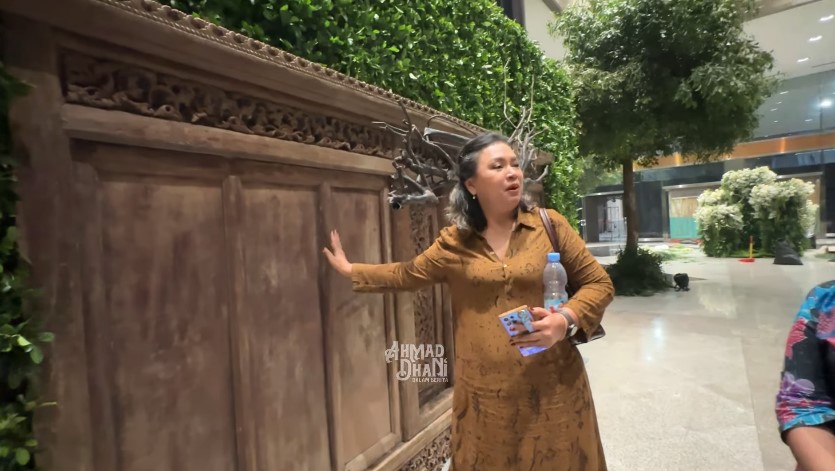 9 Potret penampakan dekorasi ngunduh mantu Al Ghazali, Ahmad Dhani pasang stupa Borobudur