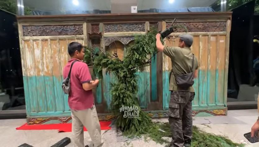 9 Potret penampakan dekorasi ngunduh mantu Al Ghazali, Ahmad Dhani pasang stupa Borobudur