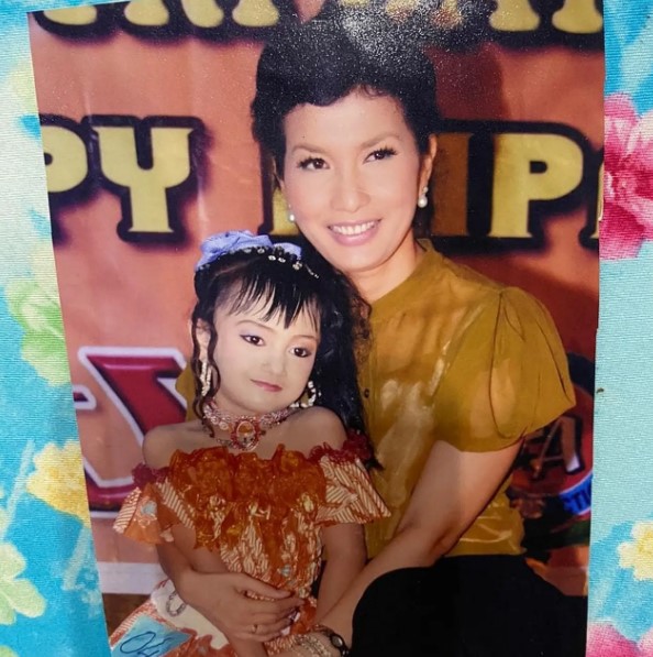 Imutnya Happy Asmara manglingi, intip potret lawas 7 penyanyi dangdut koplo cantik