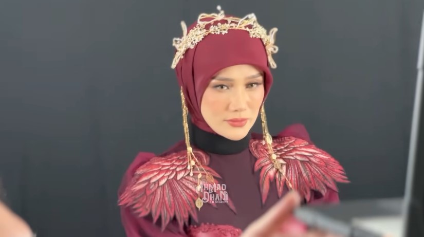 Bakal digelar bak konser, ini 7 potret persiapan Mulan Jameela nyanyi di ngunduh mantu Al Ghazali