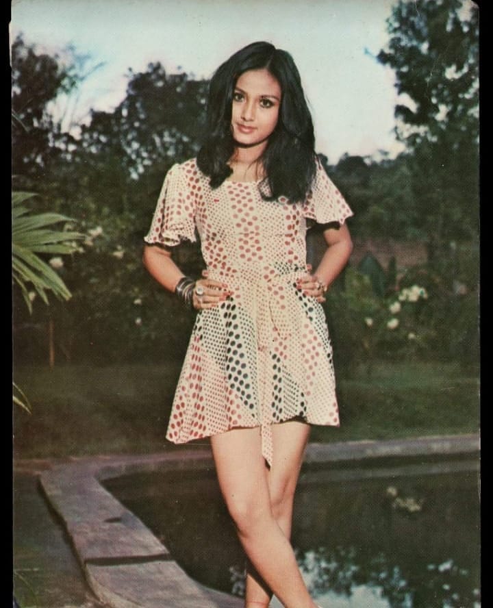 Wanita cantik ini ternyata kakak eks istri rocker legend, eksis jadi pesinetron, 9 potret lawasnya