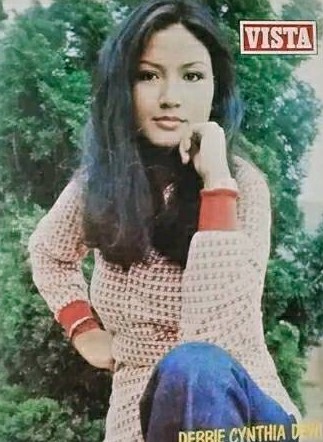 Wanita cantik ini ternyata kakak eks istri rocker legend, eksis jadi pesinetron, 9 potret lawasnya