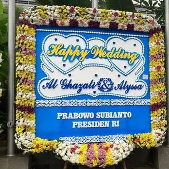 Penuhi halaman JCC, 9 potret karangan bunga di ngunduh mantu Al, punya Andre Taulany antimainstream