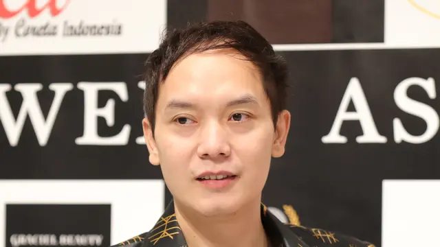 Desainer top Hengki Kawilarang meninggal di usia 47 tahun, ini perjalanan kariernya yang gemilang