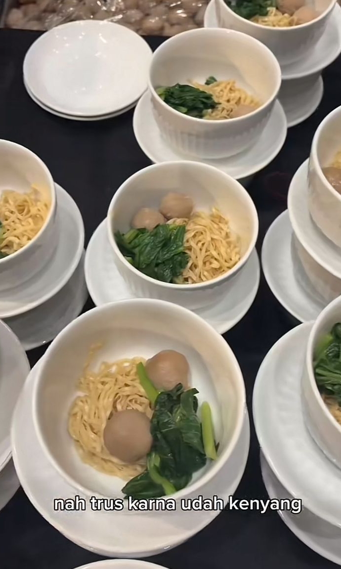 Dari Wong Solo sampai Kopi Dewa19, ini menu istimewa di Ngunduh Mantu Al Ghazali dan Alyssa Daguise