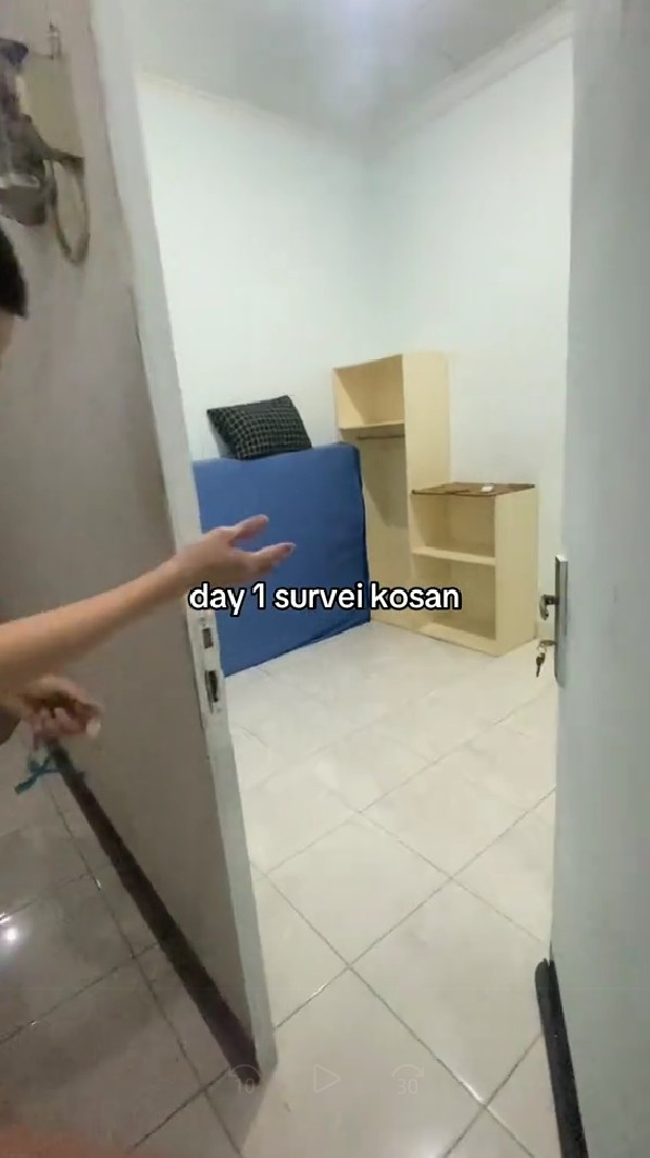 Viral potret kamar kos dapat fasilitas kamar mandi dalam, desainnya bikin bingung tanpa ada sekat