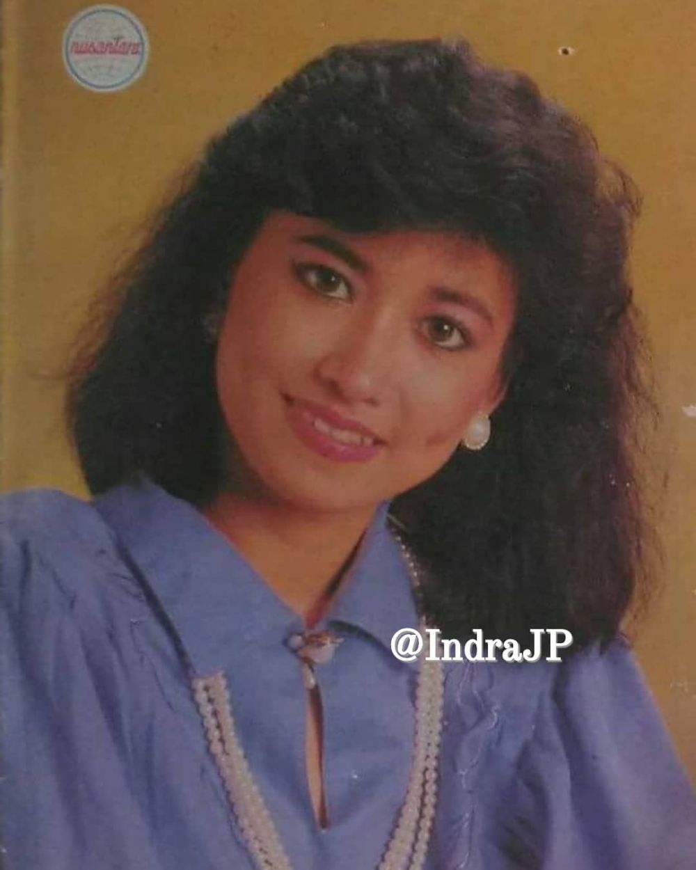 Dulu diva era 80-an kini pilih jadi senator, intip 11 potret lawas Maya Rumantir