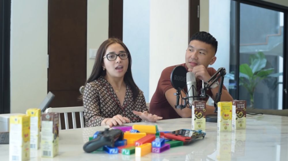 Nikita Willy curhat pernah dilabrak kakak kelas hanya masalah sepele, respons Indra Priawan dipuji