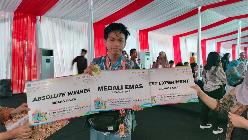 Juara olimpiade Fisika-Astronomi Dunia, ini sosok Zahran mahasiswa ITB dengan IPK 3,94 yang ikut CoC