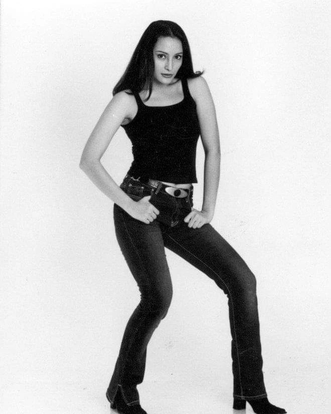 Jadi idola pada masanya, ini 11 potret lawas Inneke Koesherawati pemeran Sofia Lorong Waktu