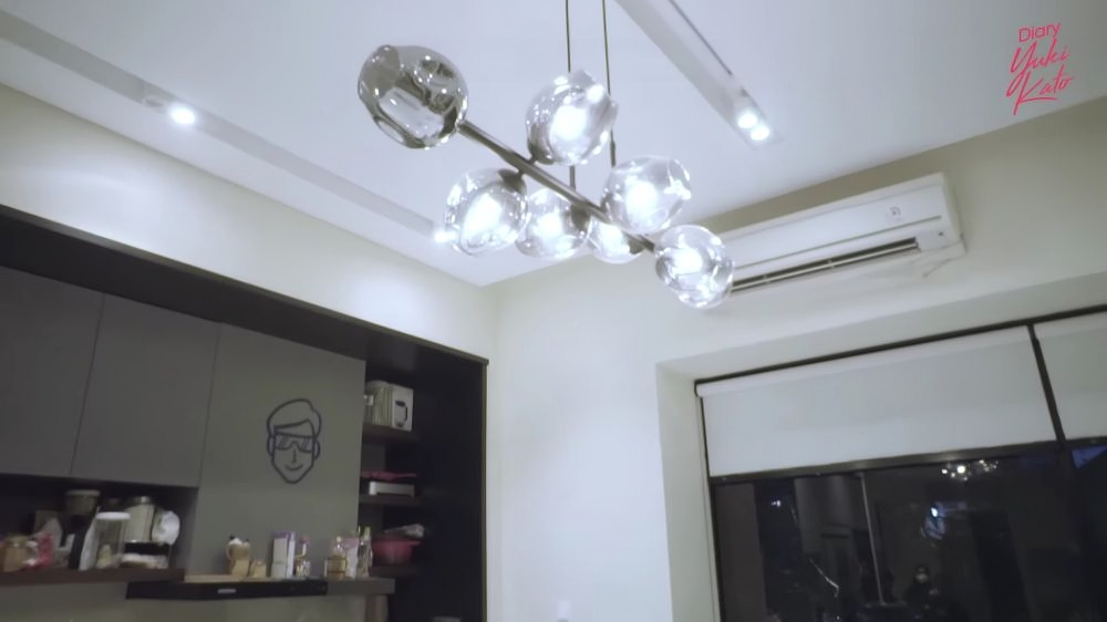 6 Cara Vidi Aldiano menata dapur pakai kitchen island serbaguna ini bikin rumahnya simpel anti sumpek