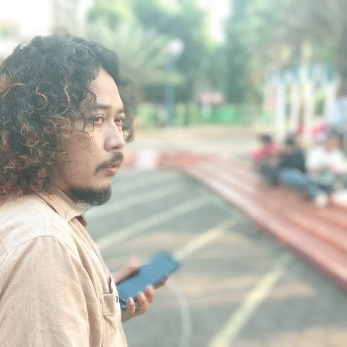 Mantan preman ini pernah jadi Bang Udin di Tukang Ojek Pengkolan, intip 9 potret terbarunya