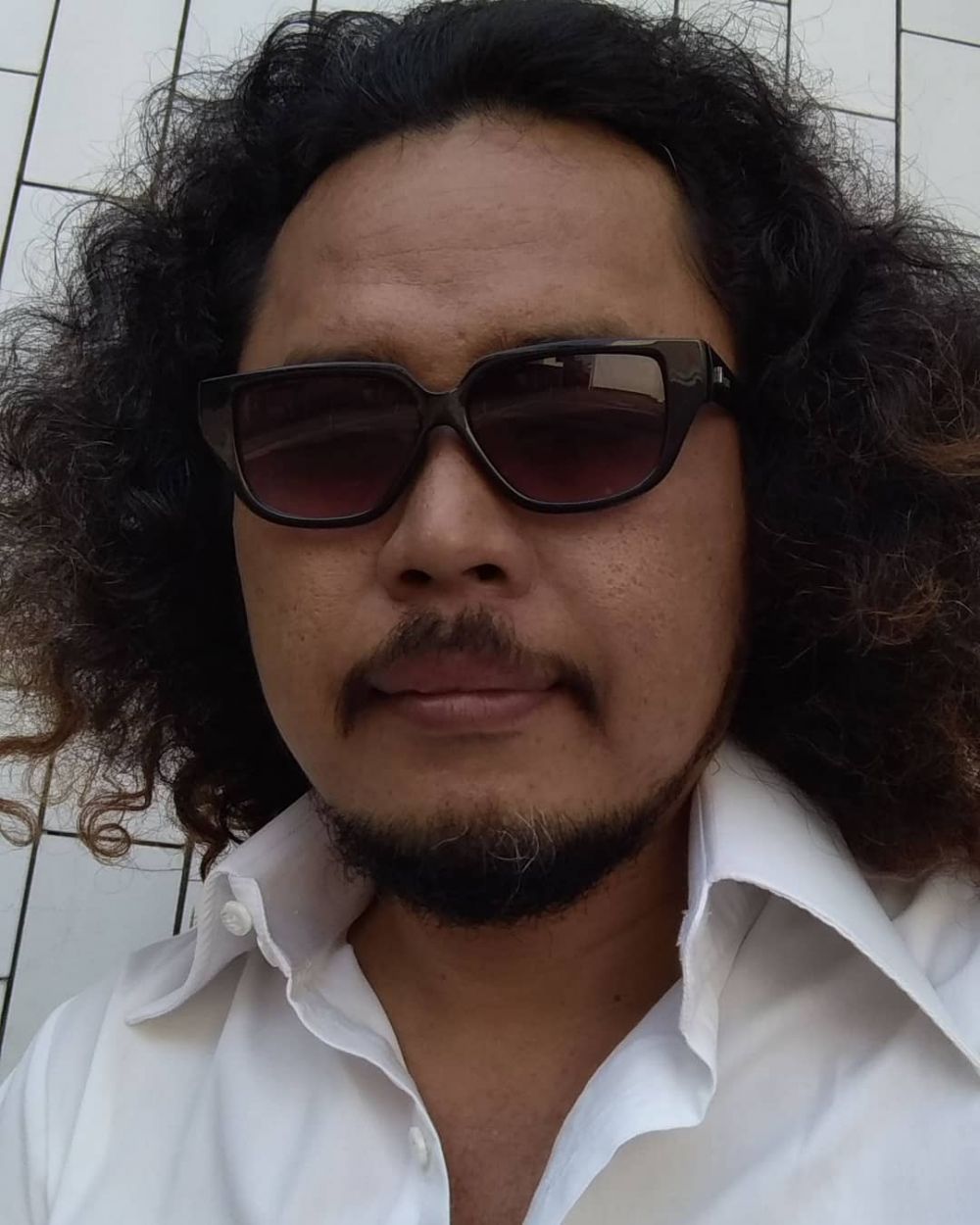 Mantan preman ini pernah jadi Bang Udin di Tukang Ojek Pengkolan, intip 9 potret terbarunya