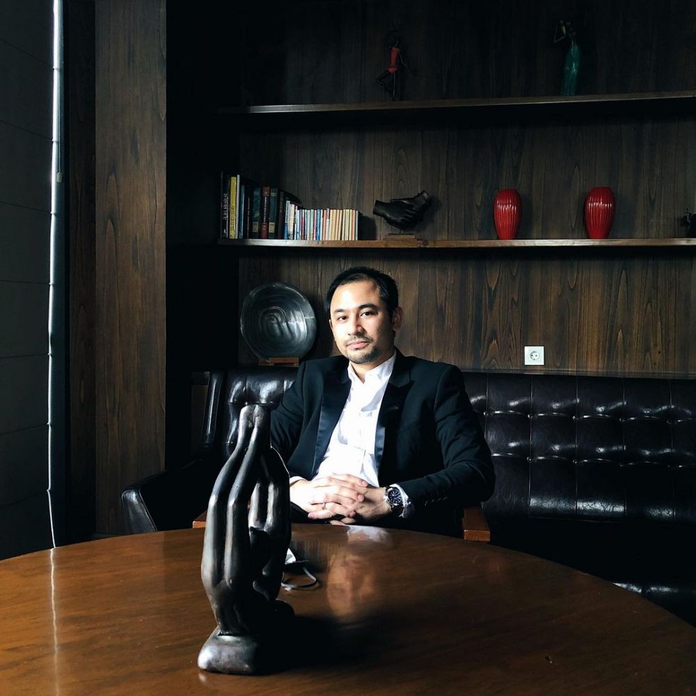 Pengusaha karpet merah ini dulunya adalah aktor cilik, intip 11 potret terbarunya