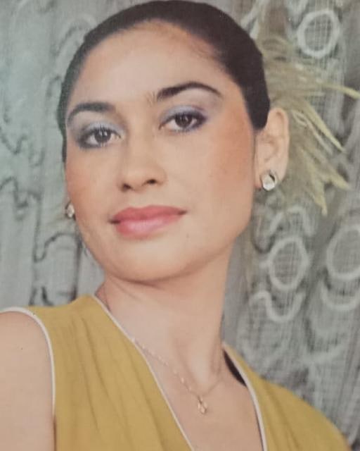 Artis top kawakan ini ternyata pernah jadi ibu tiri Lukman Sardi, 9 potret masa mudanya cantik menawan