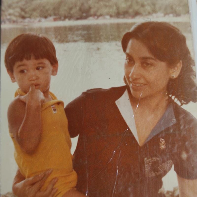 Artis top kawakan ini ternyata pernah jadi ibu tiri Lukman Sardi, 9 potret masa mudanya cantik menawan