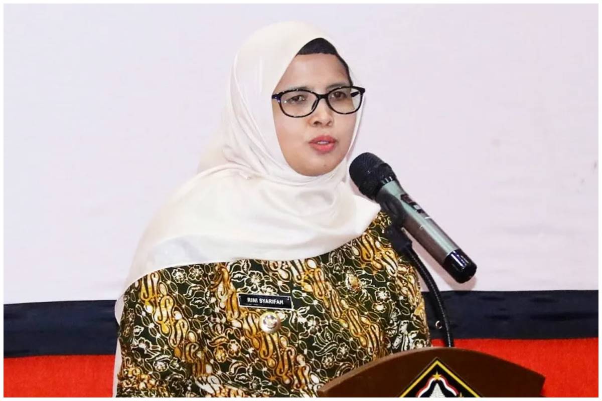 Terjerat kasus korupsi usai pulang dari Tanah Suci, ini profil mantan Bupati Blitar Rini Syarifah