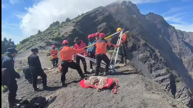 Pemerintah disalahkan netizen Brasil, ini 7 fakta evakuasi Juliana Marins di Gunung Rinjani