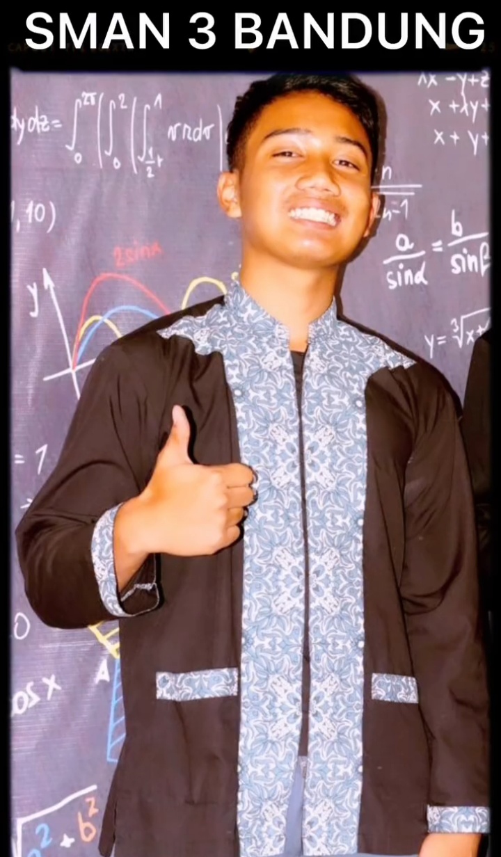 Atalia unggah Eril ultah ke-26 jika masih hidup, 11 foto lawas putra Ridwan Kamil ini bikin ikut mewek