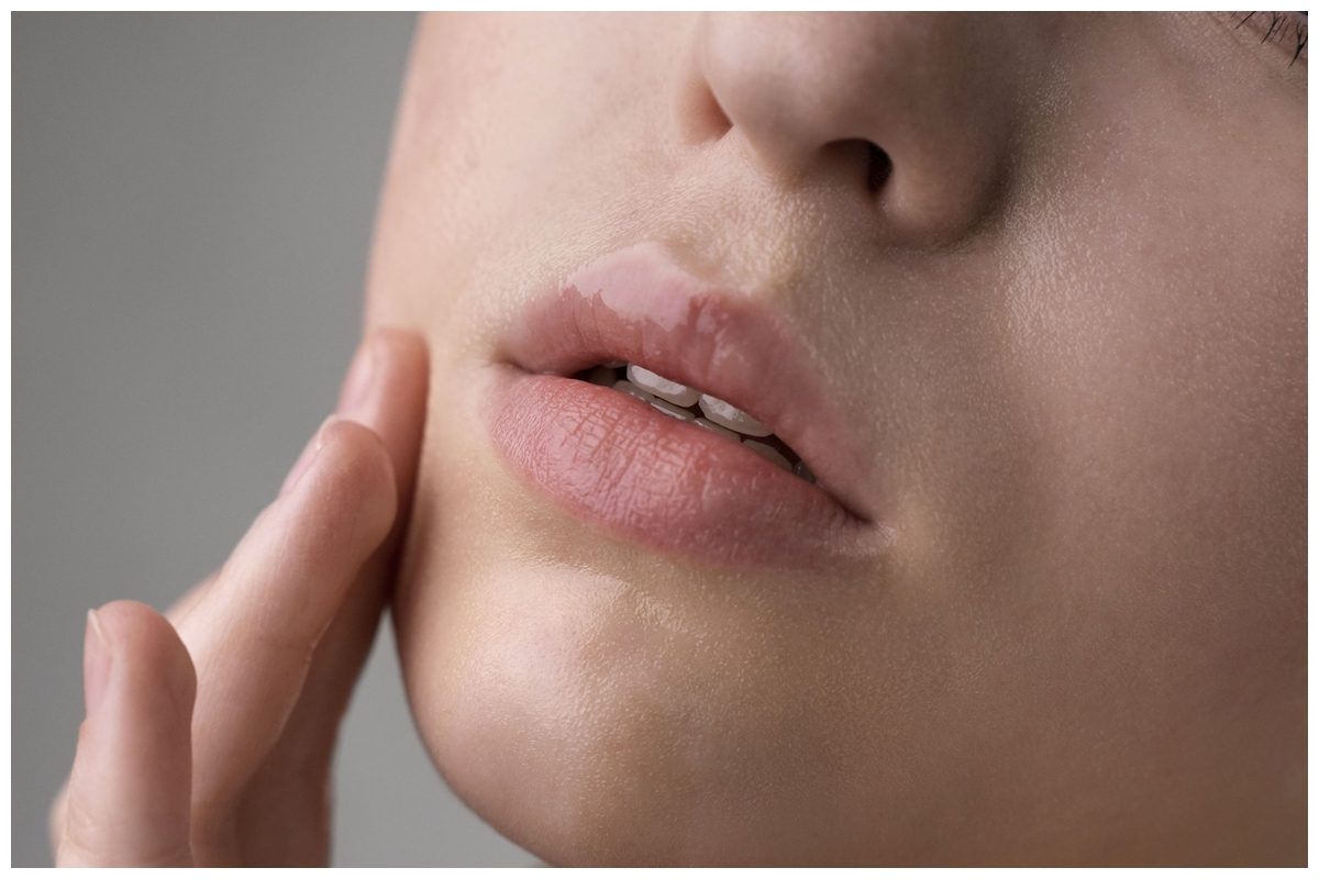 Auto pink alami bak pakai lipstik, ini cara cerahkan bibir gelap dan menghitam tanpa bikin kering