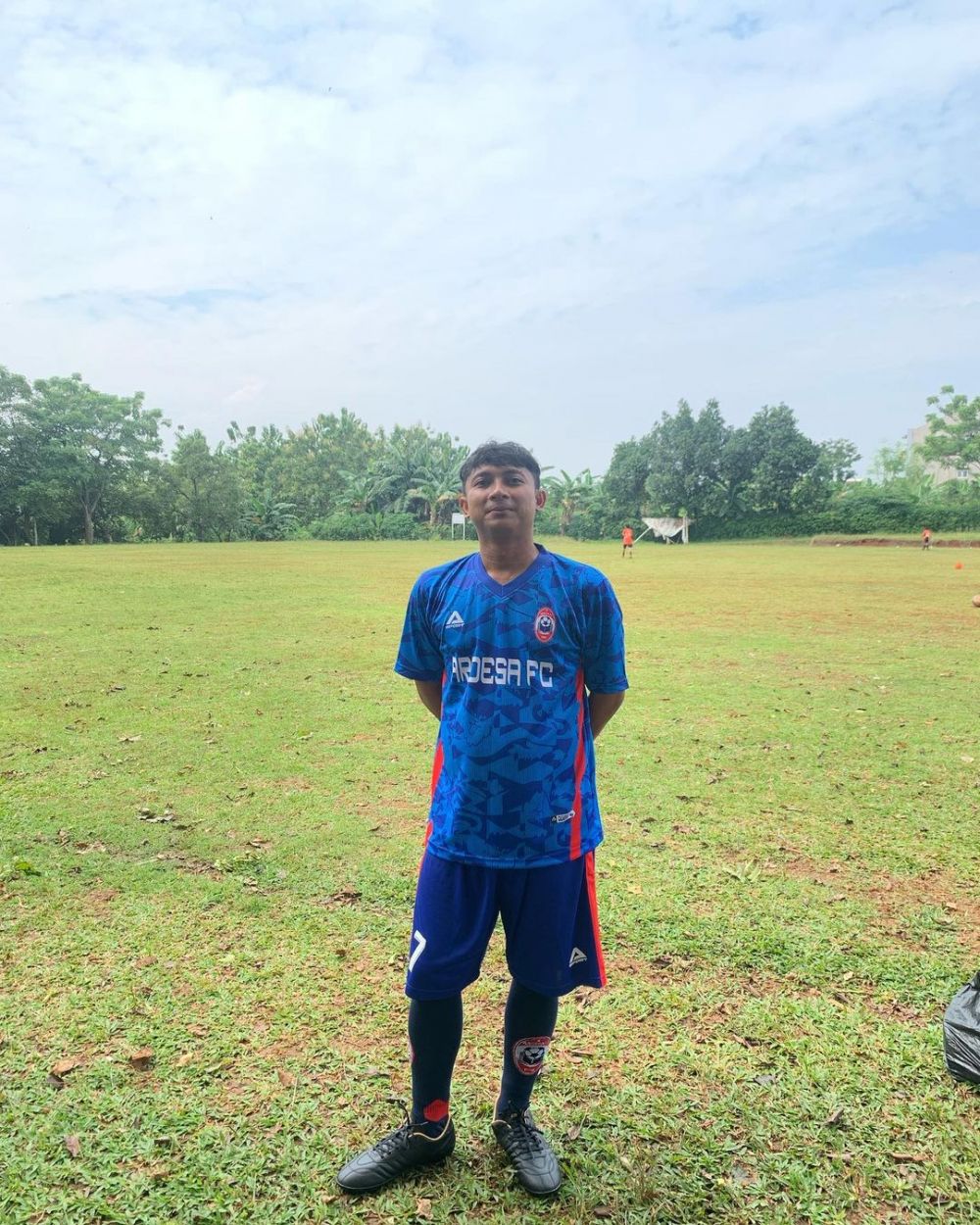 Kini aktif jadi YouTuber dulu main di sinetron Para Pencari Tuan, intip 11 potret terbaru Barong