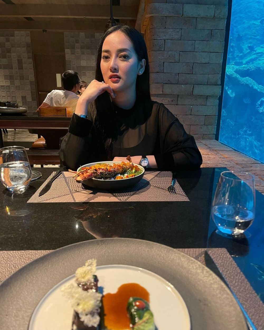 Aslinya tomboi tapi di Tukang Ojek Pengkolan tomboi, ini 11 potret terbaru Mimin yang ditaksir Mas Pur