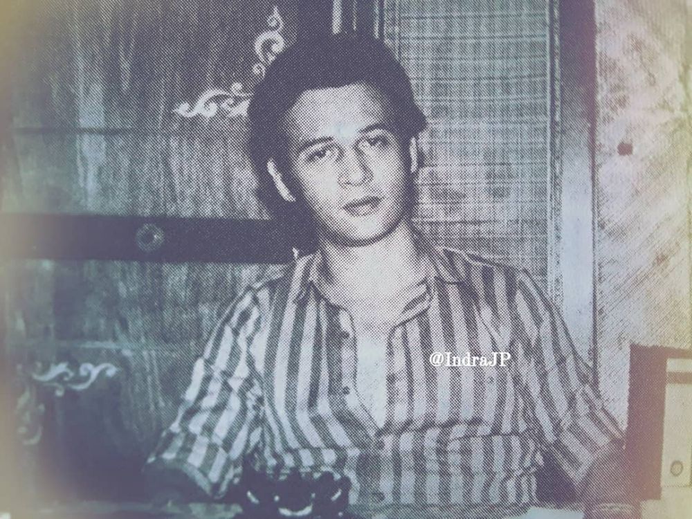 Masa mudanya ganteng buat kesengsem, 11 potret lawas model iklan minyak rambut juga aktor antagonis