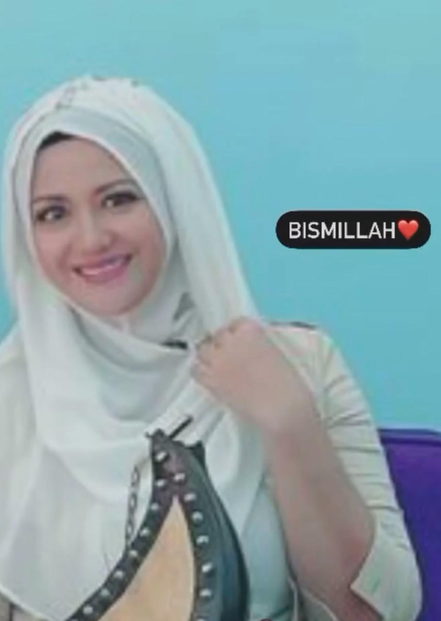 Pemeran Santi Jin dan Jun kini berhijab kian memesona, 11 potret terbaru di keseharian buat terpukau