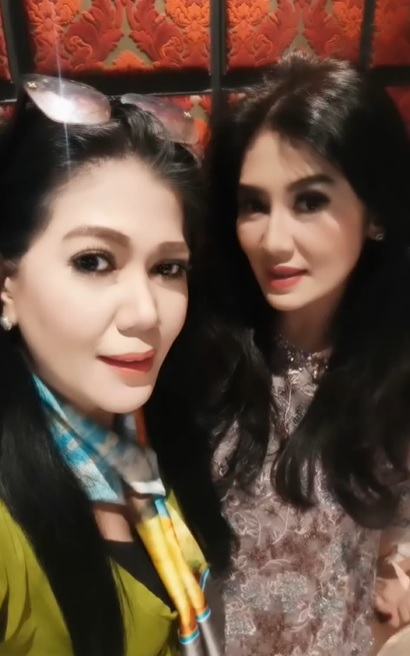 Tetap cantik awet muda di usia 51 tahun, ini 11 potret terbaru pemeran Hera di Jin dan Jun