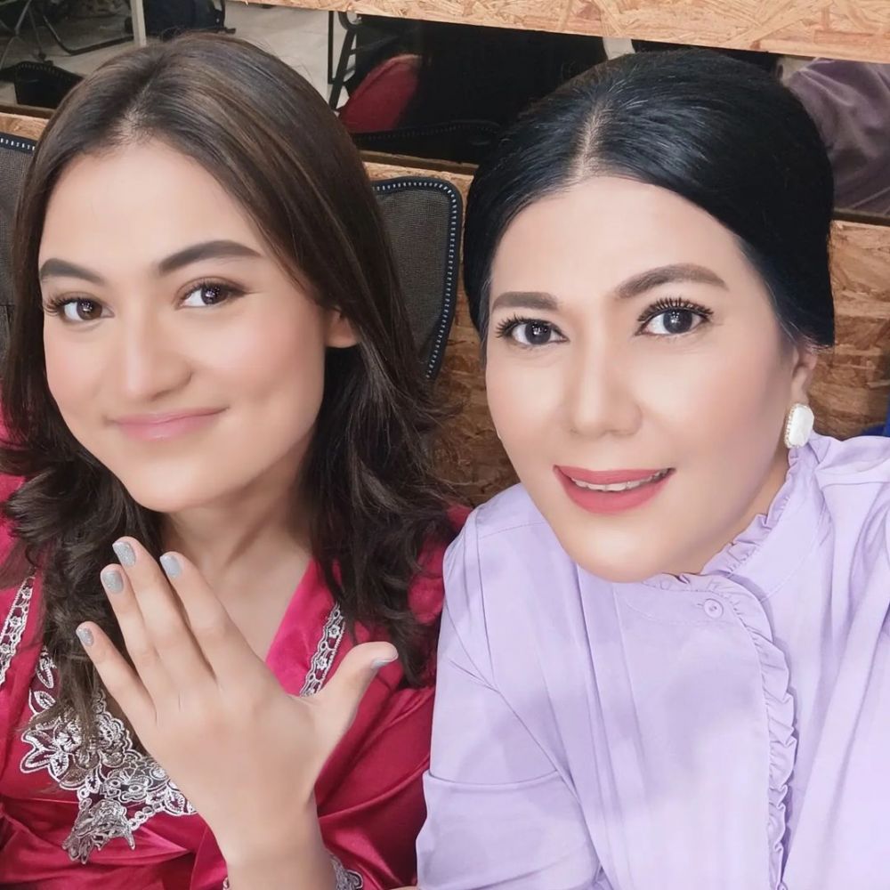 Tetap cantik awet muda di usia 51 tahun, ini 11 potret terbaru pemeran Hera di Jin dan Jun