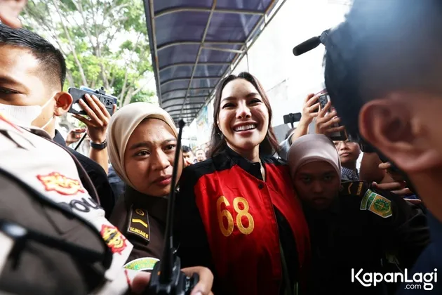 5 Fakta persidangan Vadel Badjideh, Nikita Mirzani jadi saksi dan tegas tak mau maafkan pelaku