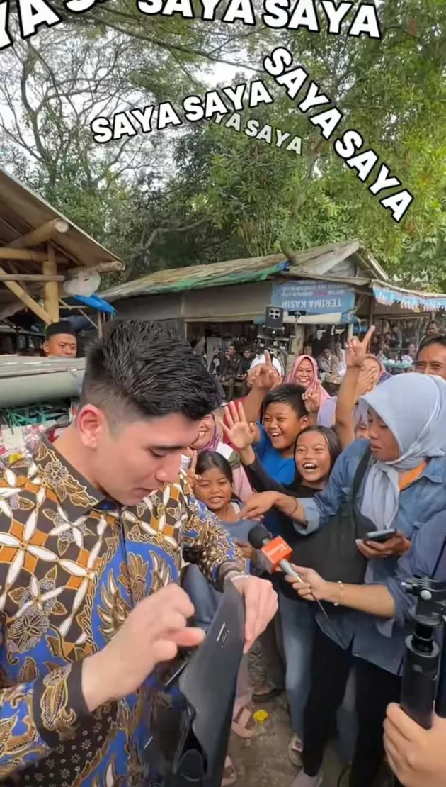 Geger pedagang mainan ngaku rugi usai diborong Verrell Bramasta, ini 7 fakta dan kronologi kejadiannya