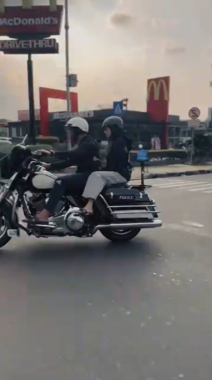 Segera menikah dengan duda anak satu, 9 potret kedekatan selebgram Clara Shinta dengan Alexander Asad