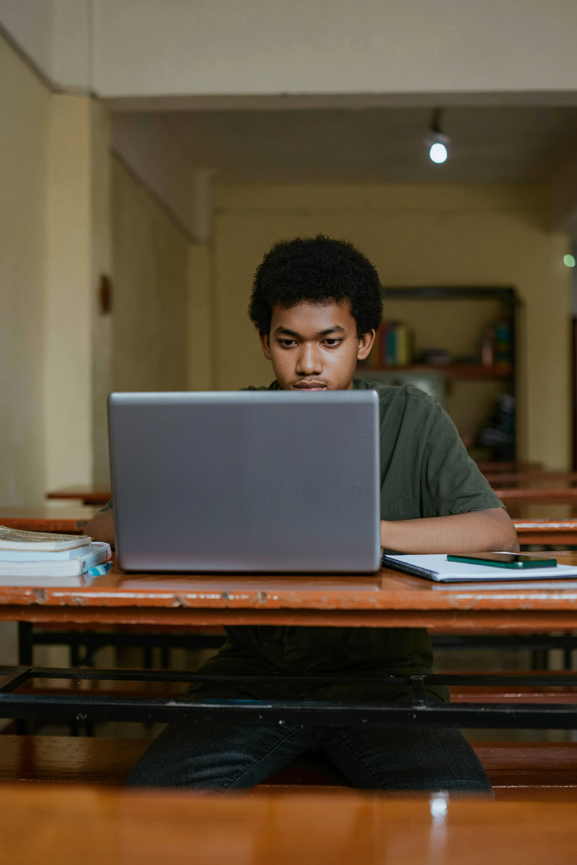 Sinonim akselerasi, ini deretan kata lain yang bermakna percepatan