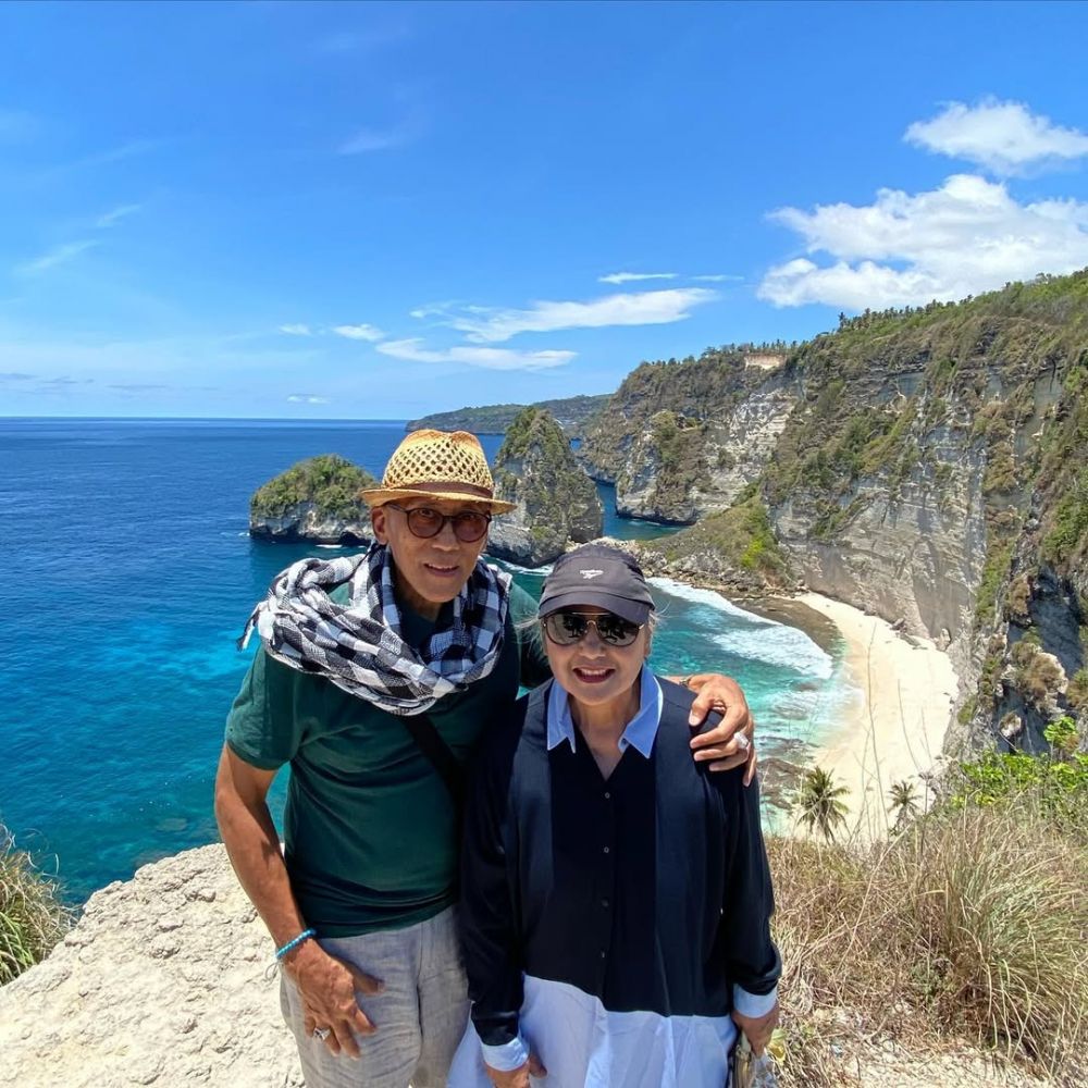 Dulu aktor top Tanah Air era 70-an dengan kini pilih jadi pebisnis kuliner, intip 9 potret lawasnya