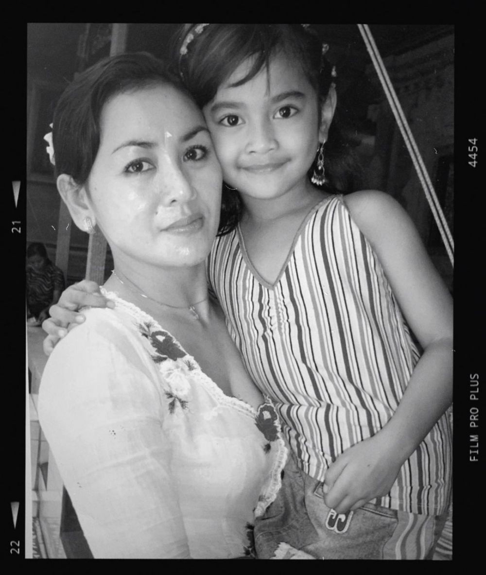 Potret awal kariernya bak penyanyi dangdut, ini 11 transformasi Mahalini yang kini makin body goals