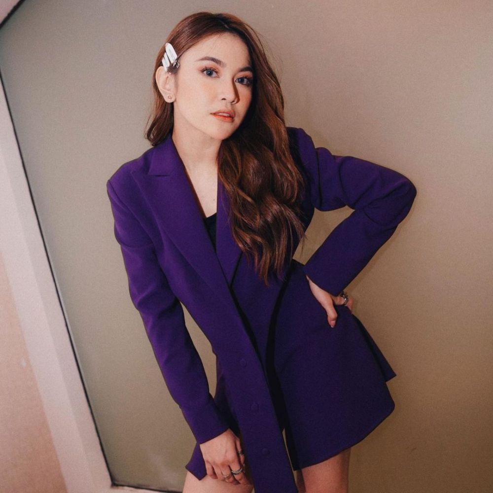 Potret awal kariernya bak penyanyi dangdut, ini 11 transformasi Mahalini yang kini makin body goals