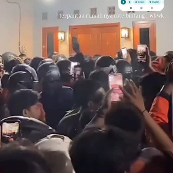 6 Fakta kasus driver ojol alami kekerasan oleh pelanggan, rumah terduga pelaku digeruduk rekan kurir